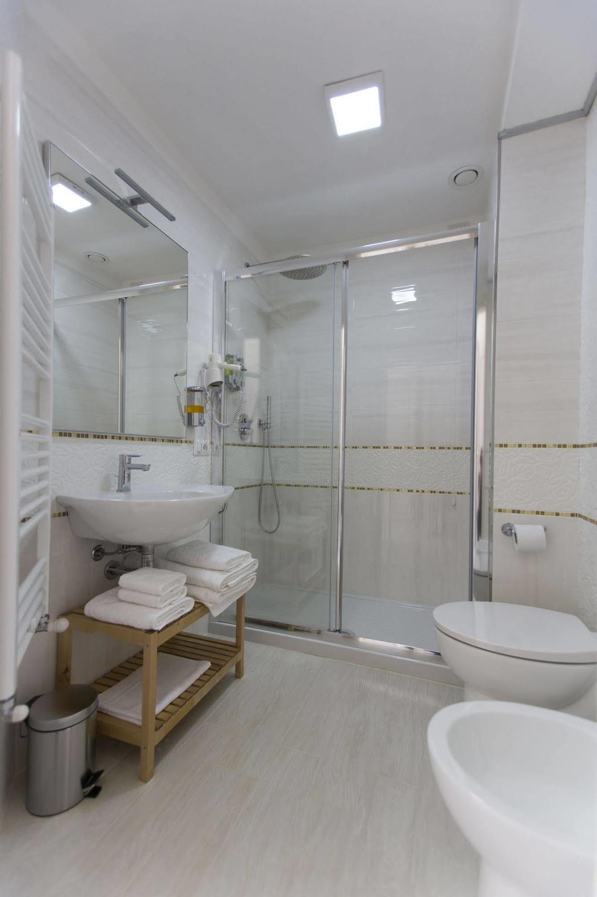 Brezza Marina Luxury Rooms Cagliari Exterior photo